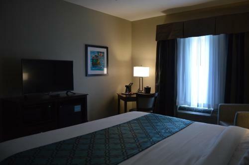 Heritage Place Hotel And Suites