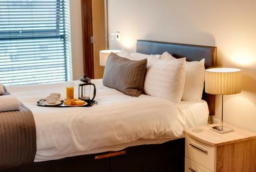 Book A Base Apartments - Duke Street