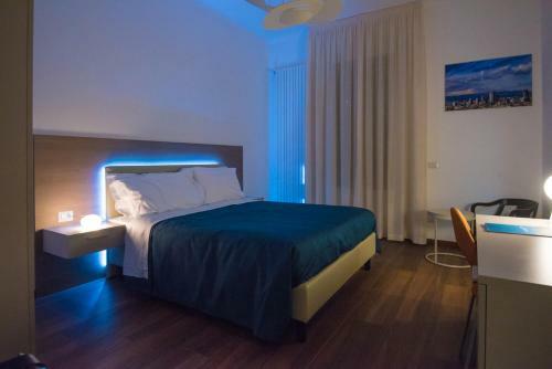 Hostal Enjoy Milano Skyline