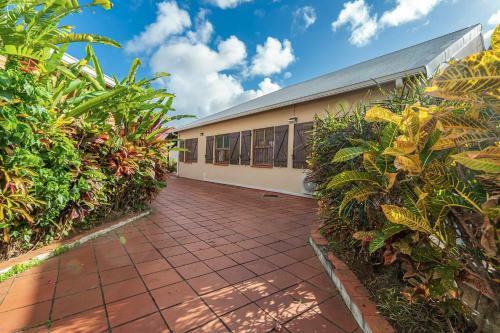 Villa La Luz : 3ch, Piscine Plage de La Pointe Marin � 350m