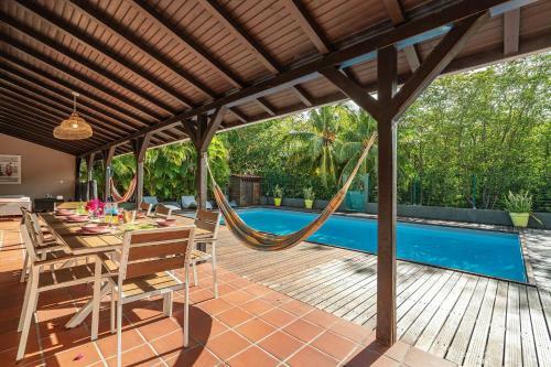 Villa La Luz : 3ch, Piscine Plage de La Pointe Marin � 350m
