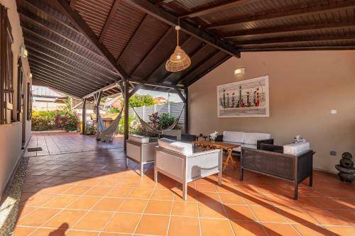 Villa La Luz : 3ch, Piscine Plage de La Pointe Marin � 350m