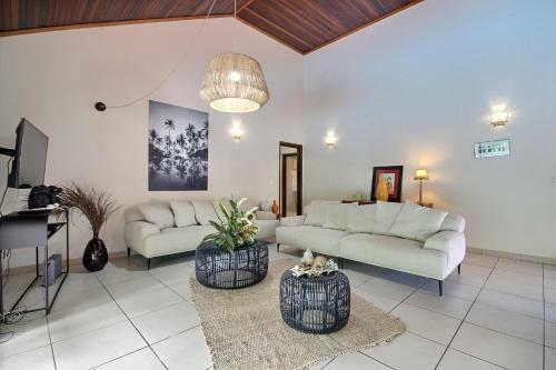 Villa La Luz : 3ch, Piscine Plage de La Pointe Marin � 350m