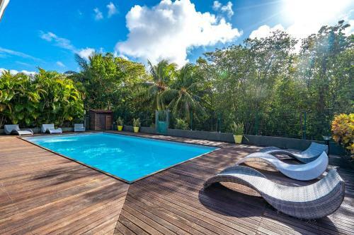 Villa La Luz : 3ch, Piscine Plage de La Pointe Marin � 350m