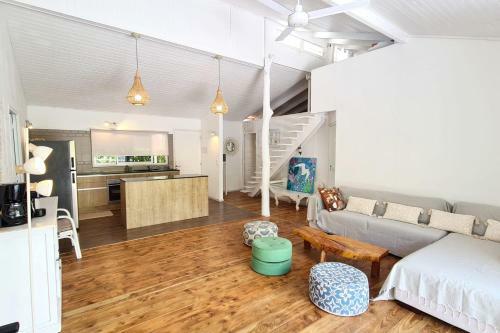 Cottage Manua