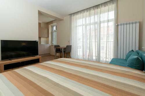 Hostal ???????? ?????? ???????? ?????? / Luxury Studios ?the Old Batak?
