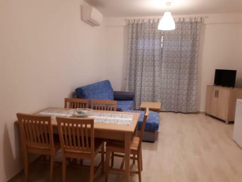 Sara Apartments