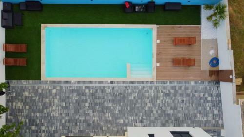 Villa Silent