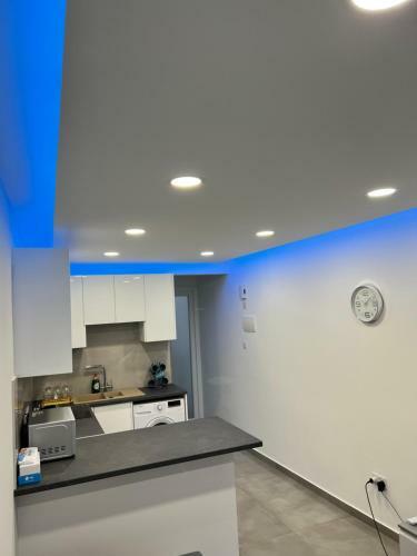 Luxurious Maisonette Near The Beach