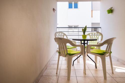 Luxury Apartment | Sea And City Center!