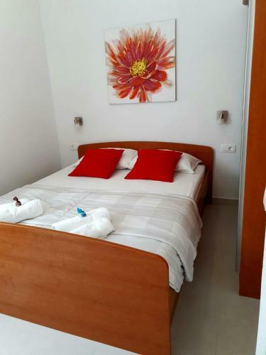 Orchid Seaview Apartment