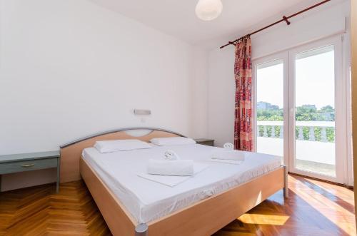 Apartments Slavica R