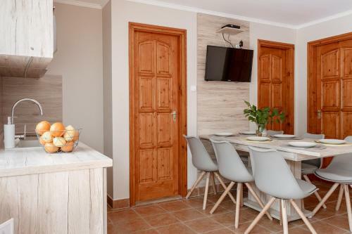 Kotyog� Apartmanok, Bog�cs