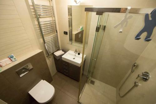 Ahoy Luxury Apartment