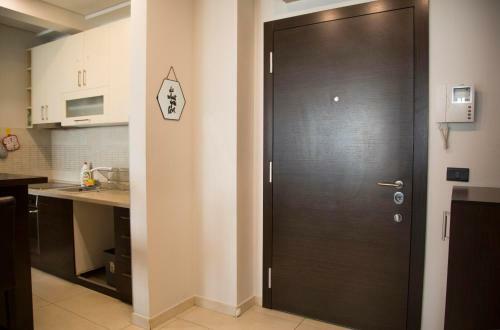 Ahoy Luxury Apartment