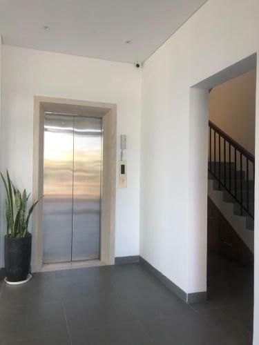 Studio Serviced Apartments
