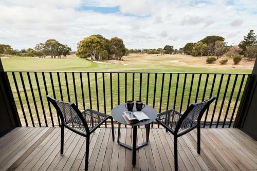Hotel Accommodation @ Curlewis