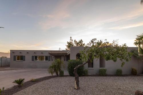 Scottsdale Granite Reef Home
