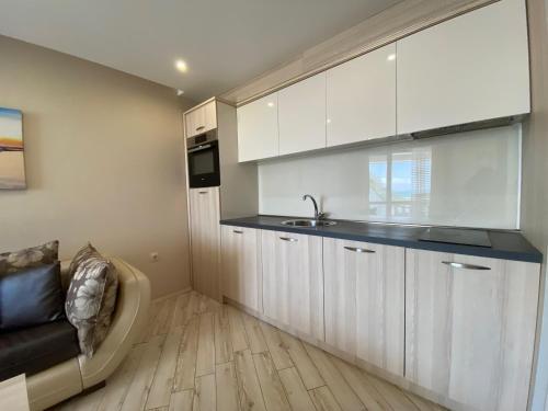 Sea View One Bedroom Apartment In Paradiso Complex 102