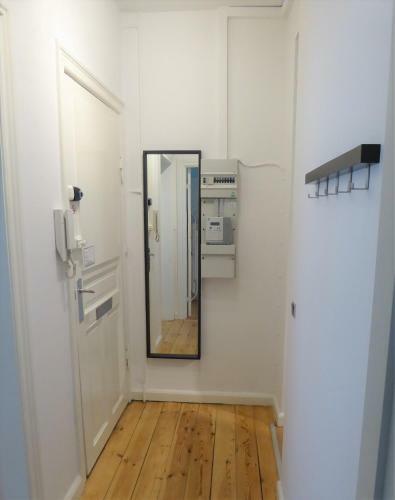 Cozy 1-bedroom Apartment In Charming �sterbro