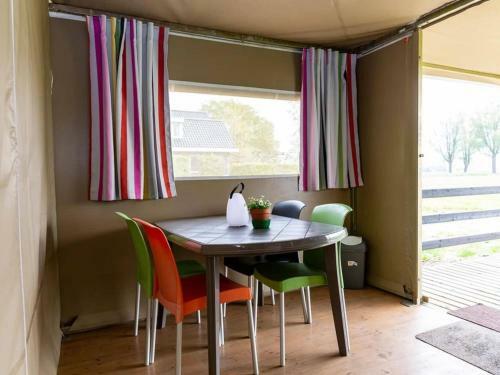 Cosy Tent Lodge In Genderen With Garden