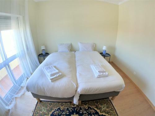 Caparica Traditional V4 Duplex Apartment With Pool Charneca Da Caparica Lisboa