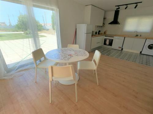 Caparica Cozy T2 Apartment With Pool Charneca Da Caparica Lisboa