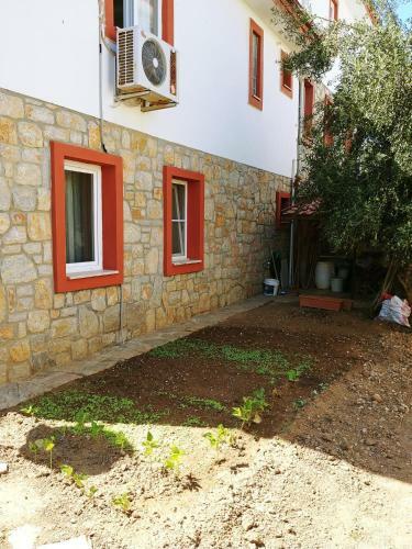 Villa �nallar House
