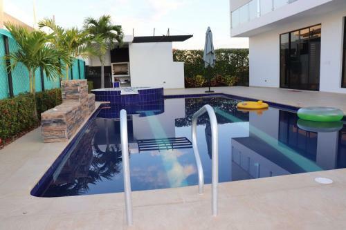 Villa Hermosa Casa Con Piscina Y Jacuzzi Privado