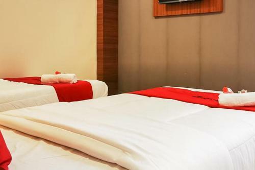 Hotel Reddoorz Plus @ Taman Madiun