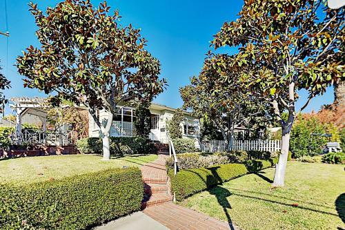 Magnolia Cottage