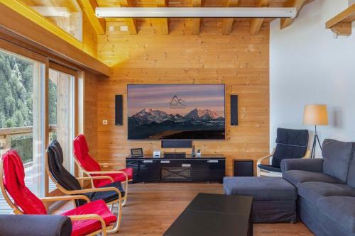 Crystal de Neige Luxury Chalet Spa & Jacuzzi