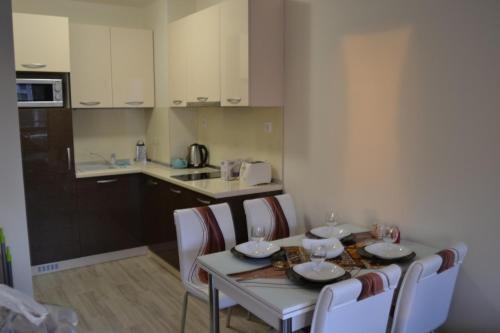 Apartamento ?????????? ? 1-? ???????? ? ?????? ????????? ????????