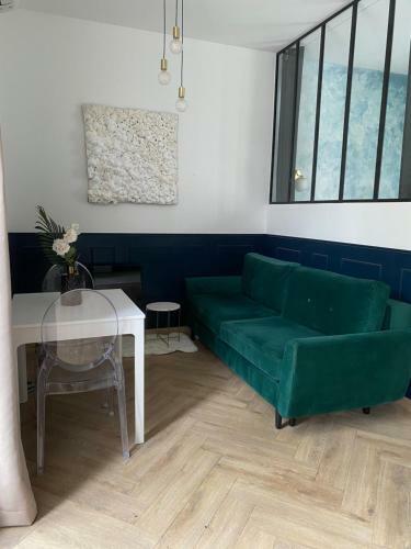 Apartamento La Suite Dandy - Beau T2 -terrasse, Parking Gratuit, Climatisation