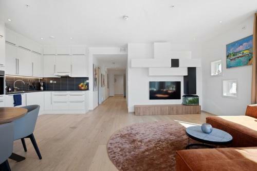 Stayplus Dnb Apartment With Balcony