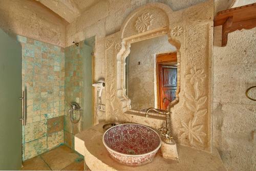 Hotel Charm Of Cappadocia Cave Suites