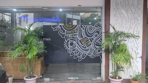 Singh Premium Apartments Near Medanta Medicity