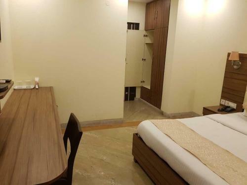 Hotel Oyo 89504 Sahil Inn