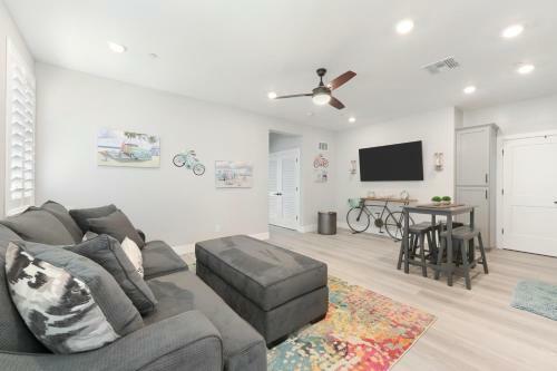 Villa New Luxury 1 Br Guest Suite, W/kitchen, Pvt
