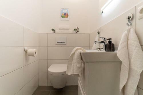 Apartamento Haus-seeblick-in-bosau-wohnung-3