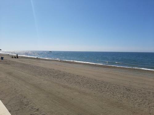 Apartamento Acogedor Bajo A 30 Metros de La Playa