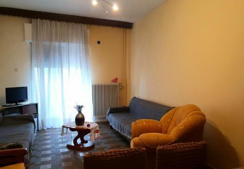 Value Apartment Up To The City Center