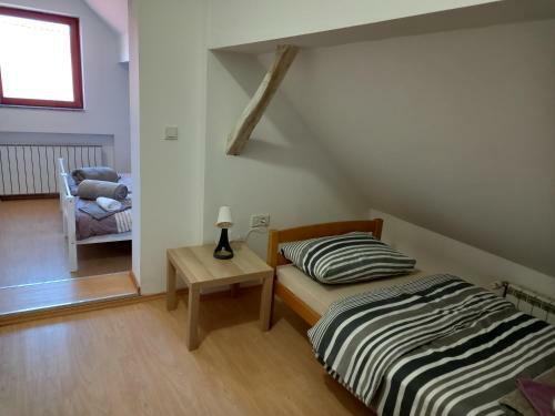 Apartamento Sobe Elvomat