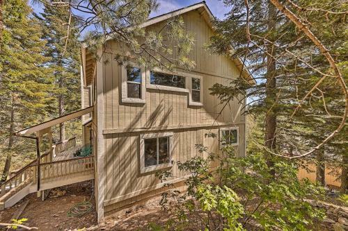 Calming Twin Peaks Writers Retreat With Views