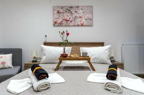 Lovely Renovated Villa With Pool, Up To 9 Persons