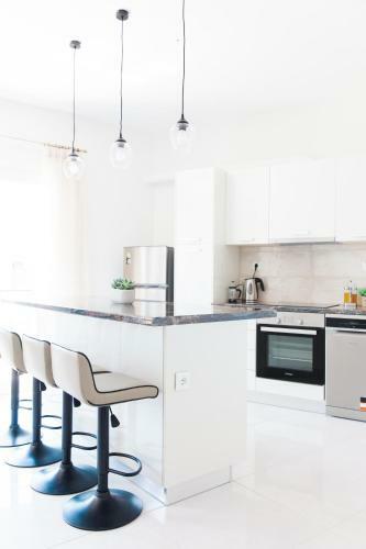 A - Luxury 2br New Apartment Near Lefkas Town