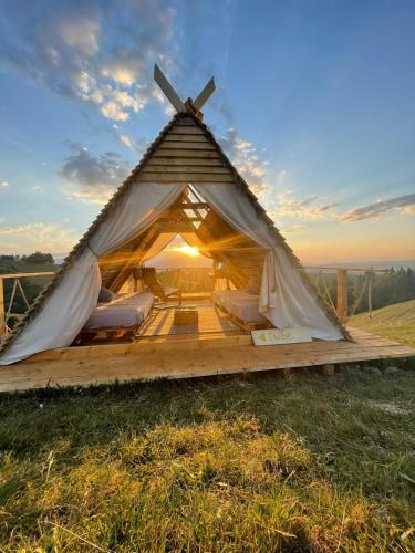 Nomad Ecovillage