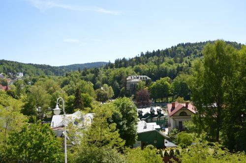 Apartament Pod Filarami