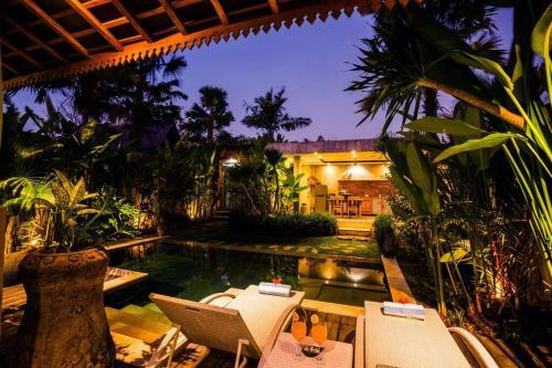 Villa Romantic Balinese Gem, Walk To Beach