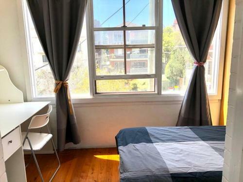 Apartamento Nice Family Pad -few Steps Away From Coogee Beach!